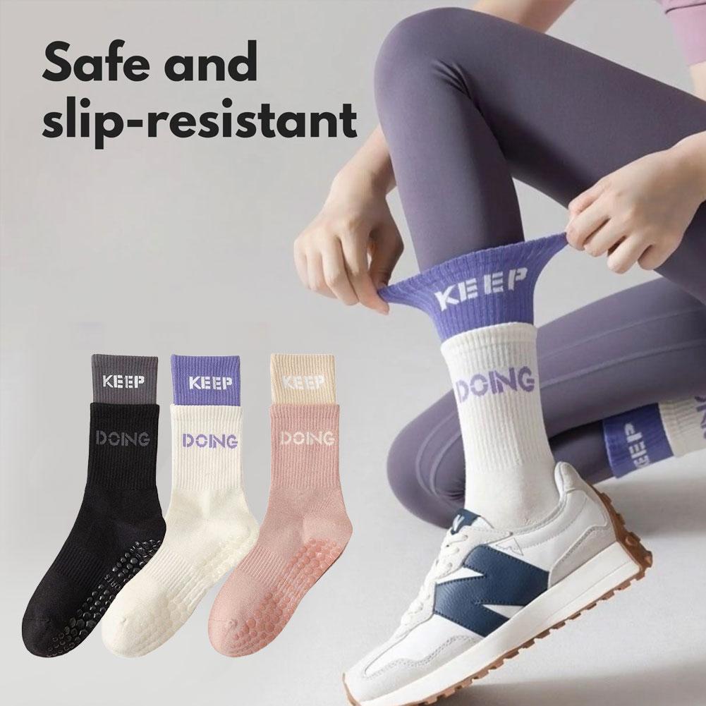 Pilates Yoga And Barre - Chaussettes de yoga et de pilates