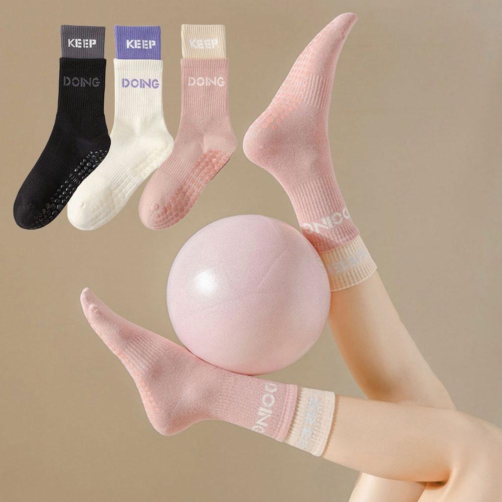 Chaussettes de yoga et de pila - Pilates Yoga And Barre avis et prix